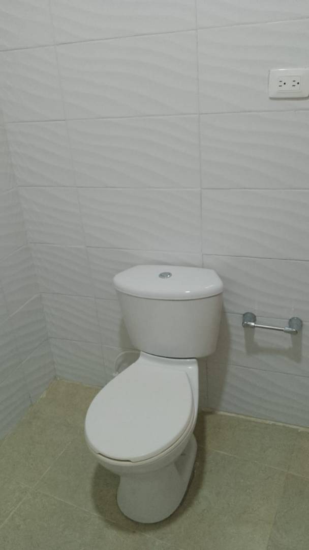 APARTAMENTO EN ARIENDO EN EL BARRIO 6 DE MARZO