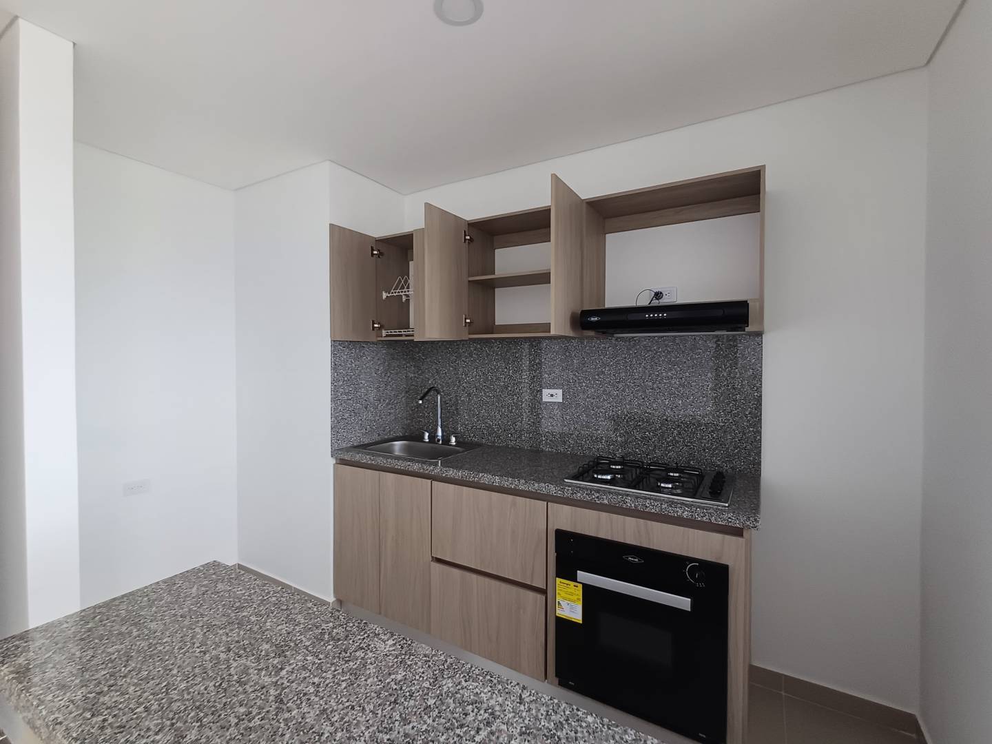 APARTAMENTO EN ARRIENDO EN LA FRANCIA