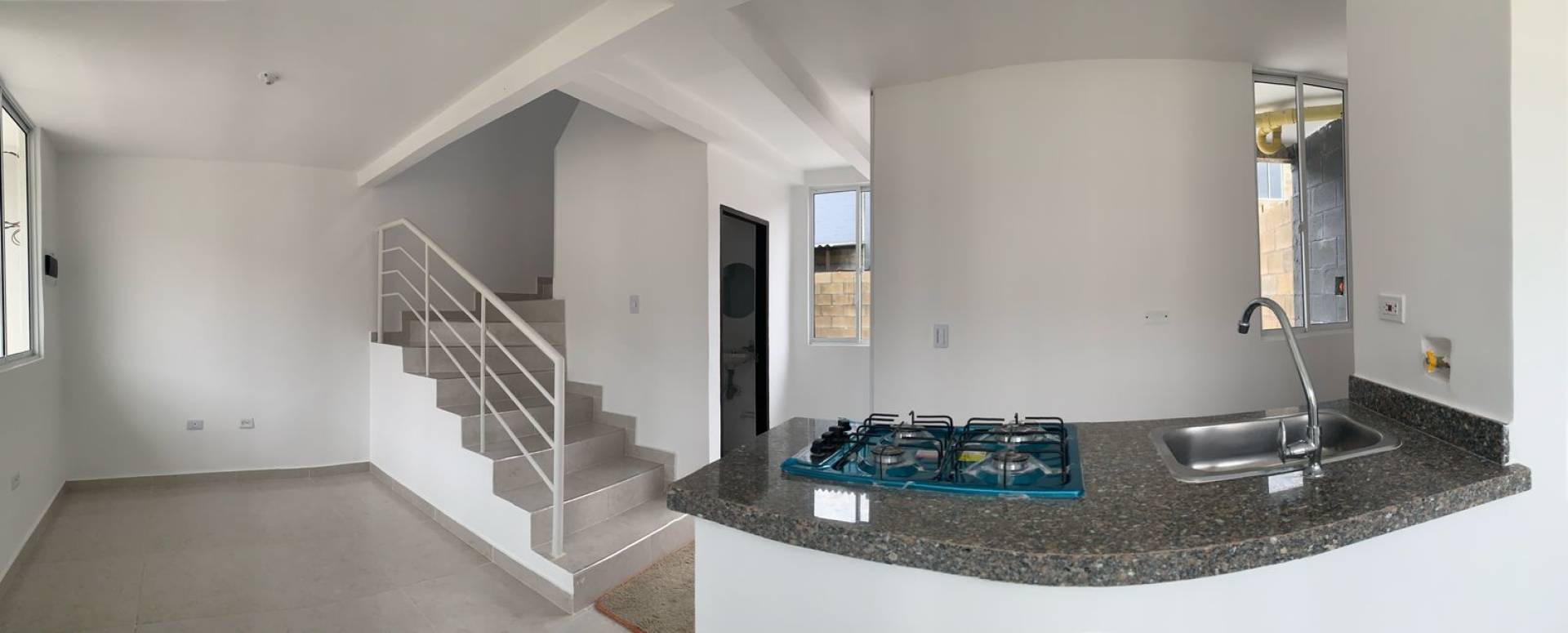 CASA EN VENTA EN CERETE