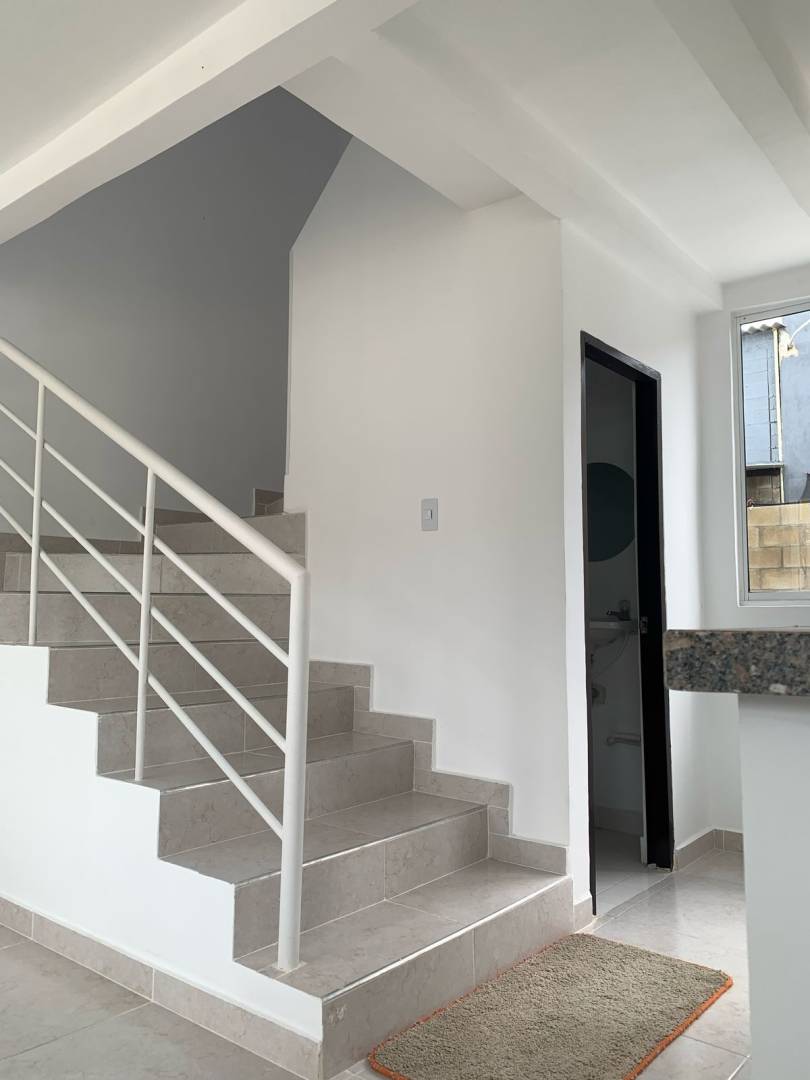 CASA EN VENTA EN CERETE