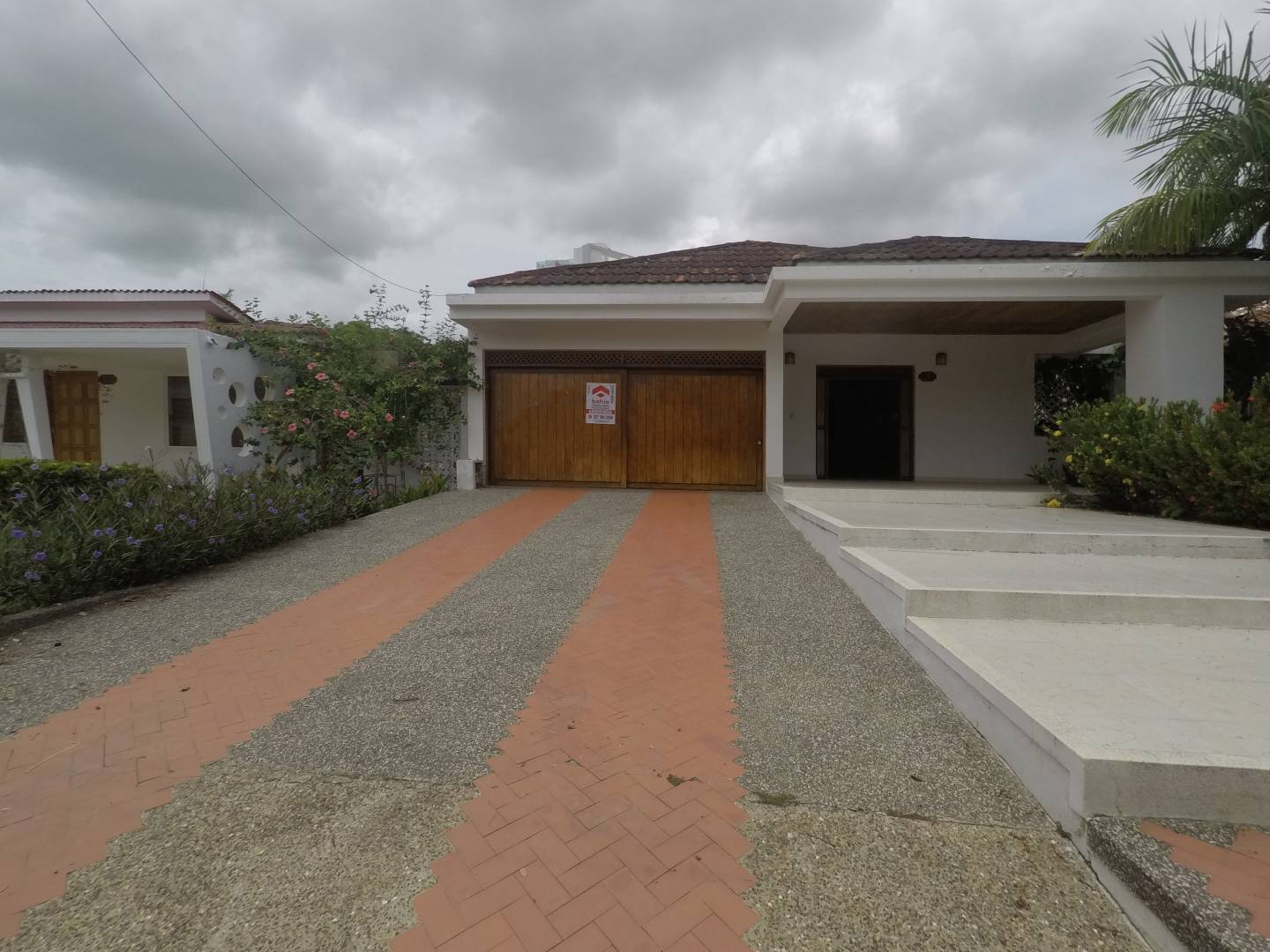 CASA EN ARRIENDO