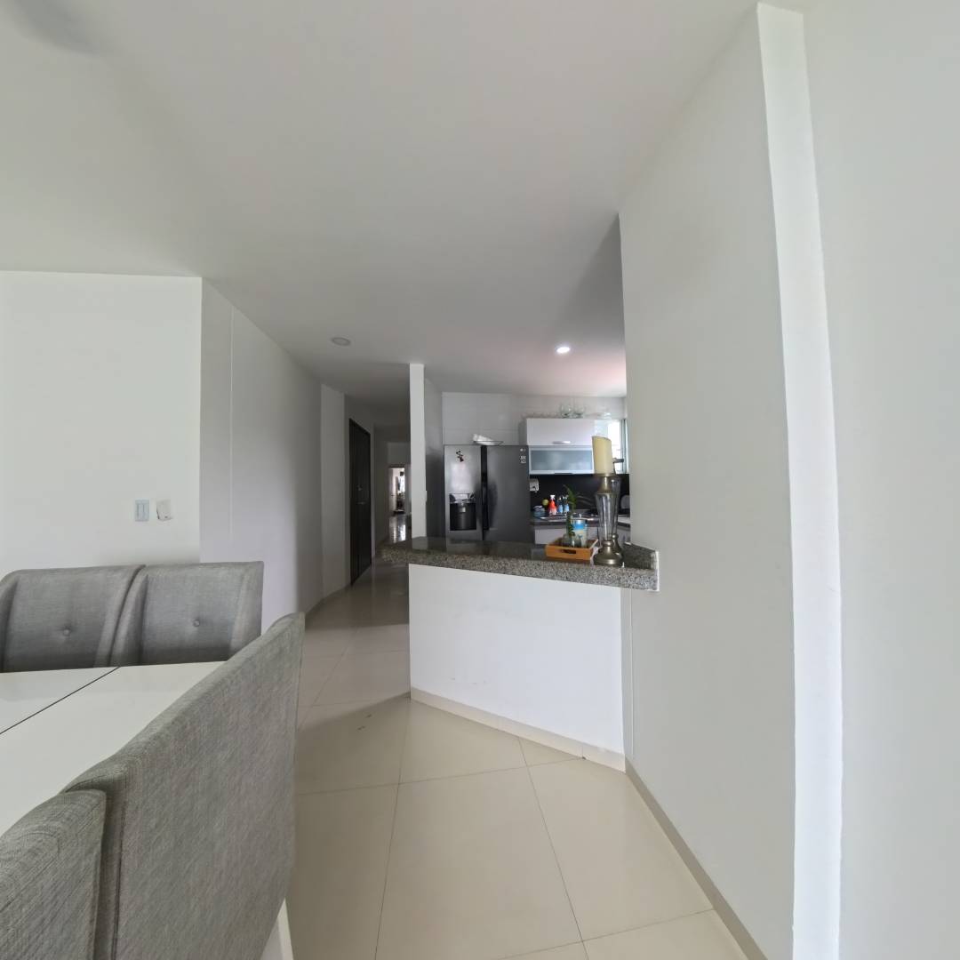 APARTAMENTO EN VENTA EN EL EDIFICIO SAFANA