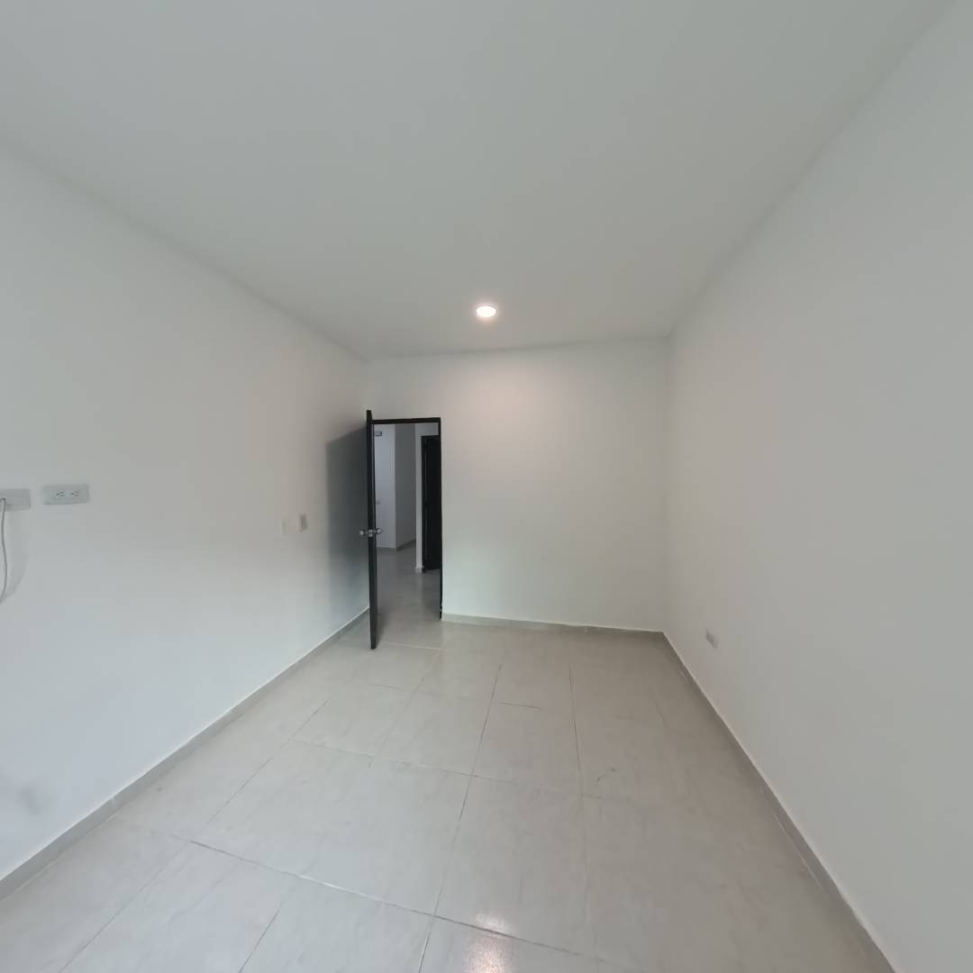 CASA EN ARRIENDO EN LA URBANIZACION VALLEJO