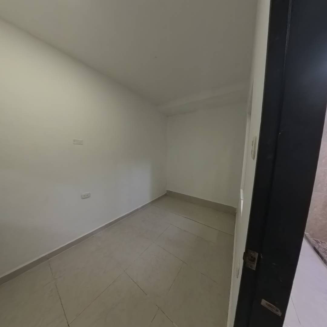 CASA EN ARRIENDO EN LA URBANIZACION VALLEJO