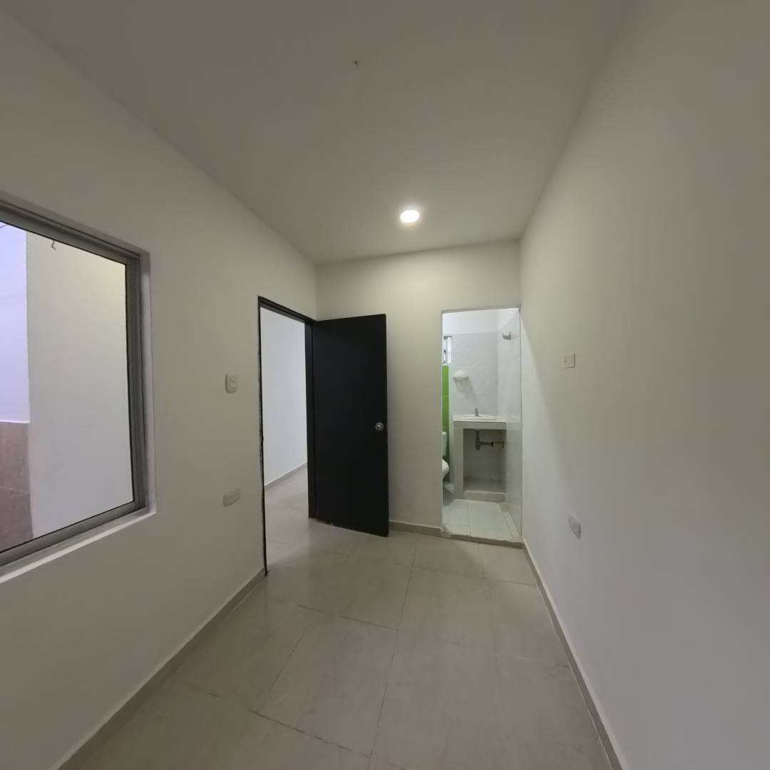 CASA EN ARRIENDO EN LA URBANIZACION VALLEJO