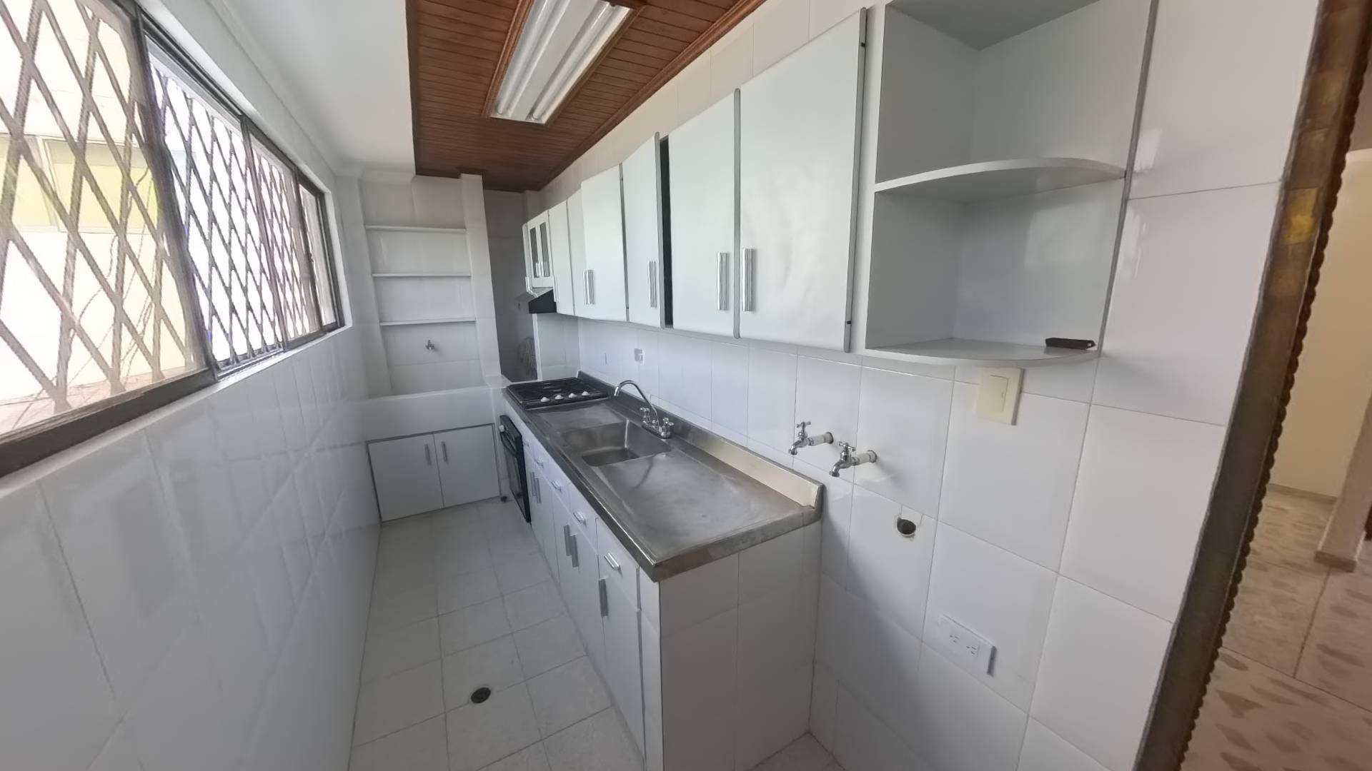 APARTAMENTO EN ARRIENDO EN EL BARRIO EL RECREO