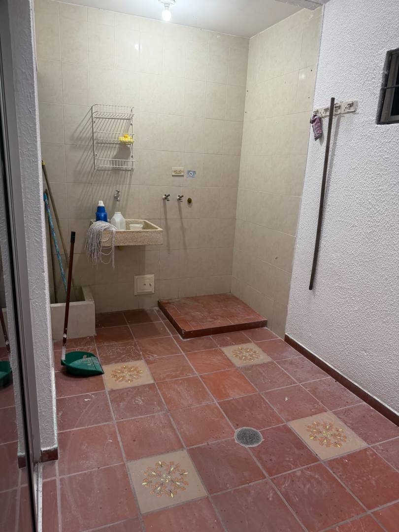 APARTAMENTO EN ARRIENDO EN PORTAL DE LAS PALMERAS
