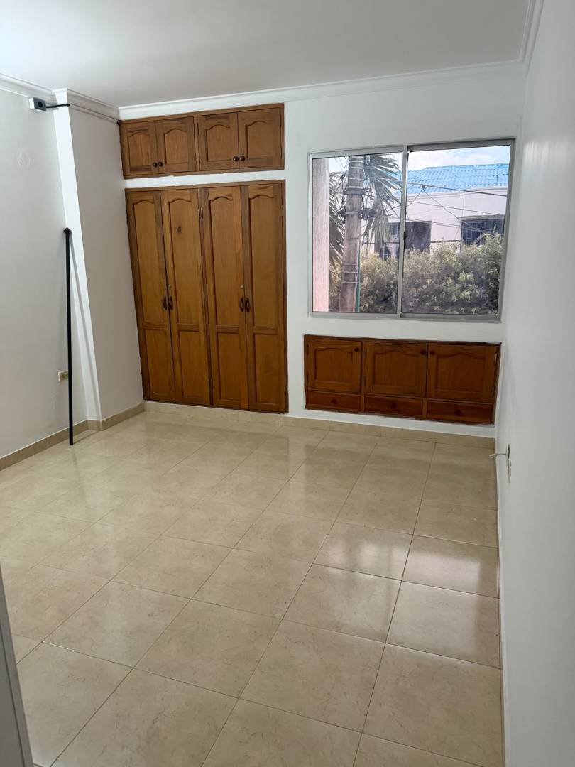 APARTAMENTO EN ARRIENDO EN PORTAL DE LAS PALMERAS