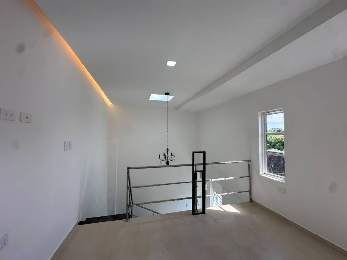 APARTAESTUDIO EN ARRIENDO EN LA FLORESTA