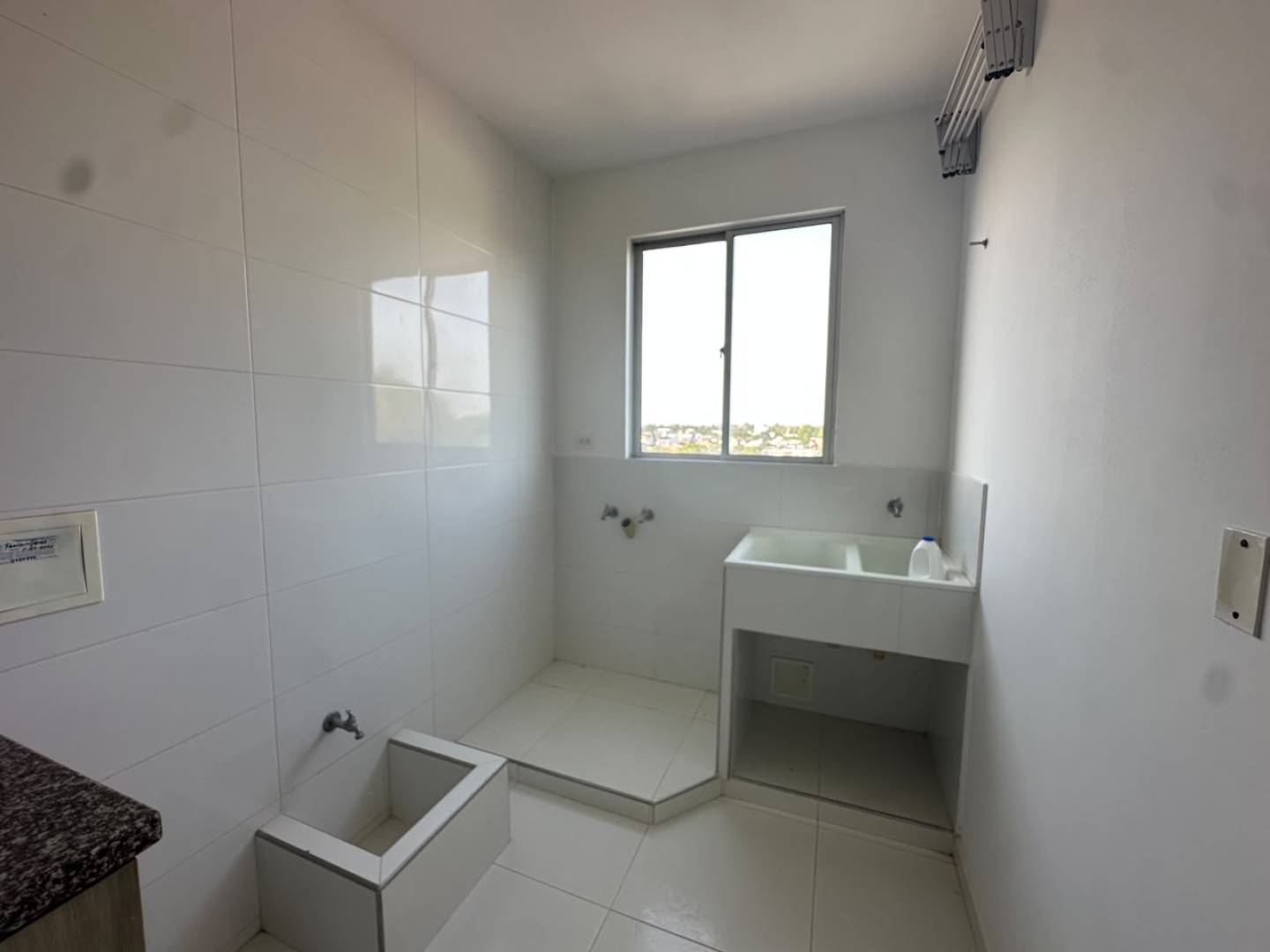 APARTAMENTO EN VENTA EN EL EDIFICIO MIRADOR RONDA DEL SINU