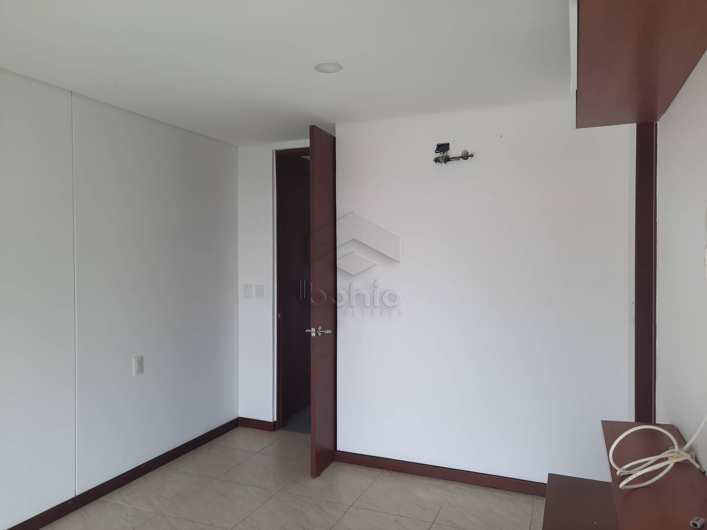 APARTAMENTO EN ARRIENDO EN EL EDIFICIO SAN PIERO
