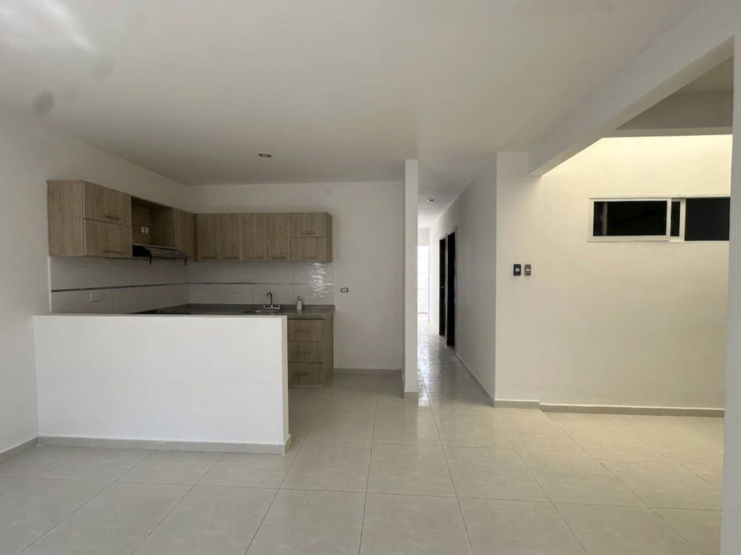 CASA EN ARRIENDO EN URBANIZACION VERONA