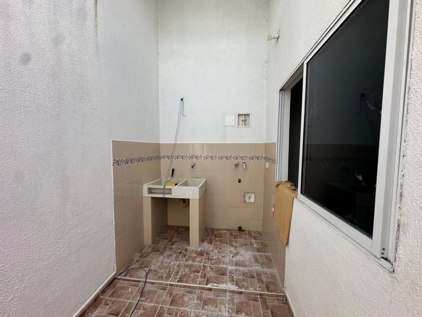 CASA EN ARRIENDO EN URBANIZACION VERONA