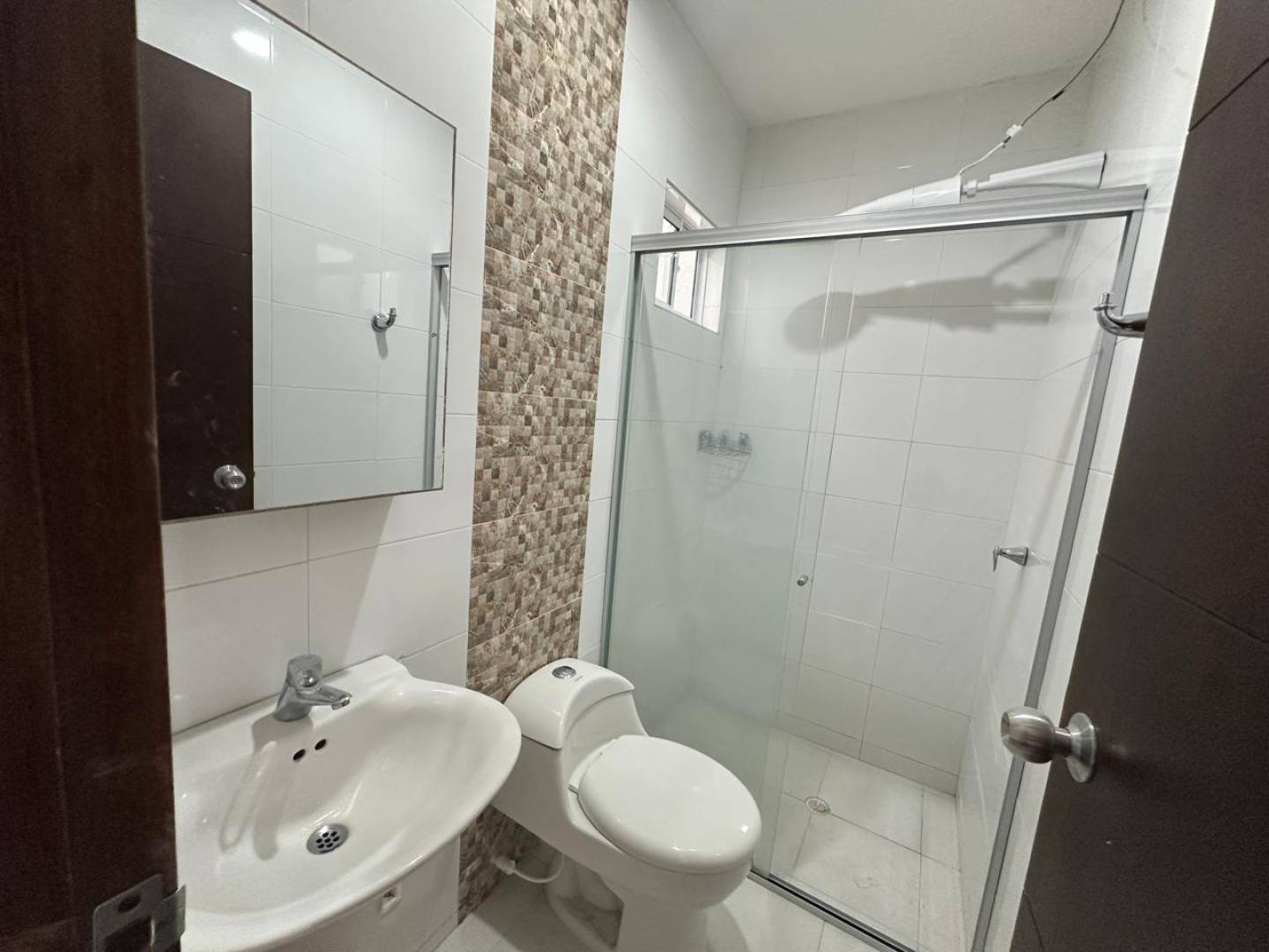 CASA EN ARRIENDO EN URBANIZACION VERONA