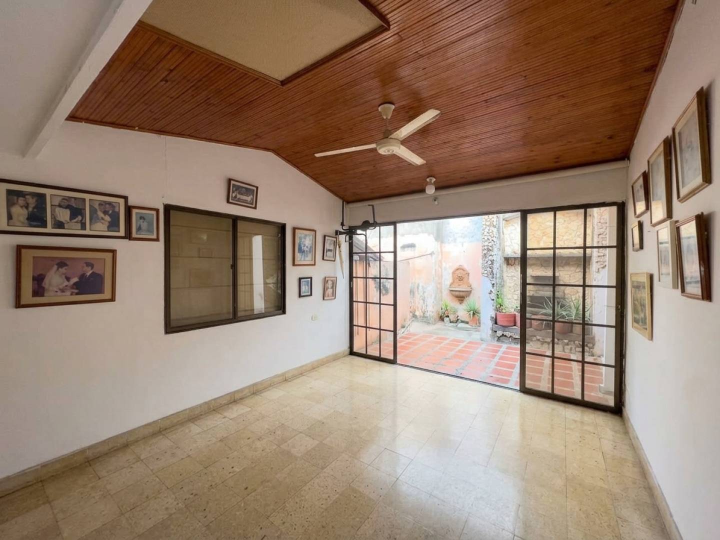 CASA EN VENTA EN EL CENTRO