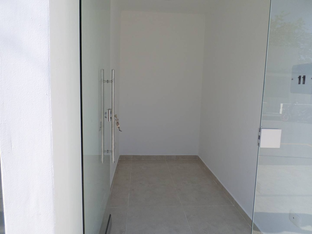 ARRIENDO LOCAL!!!