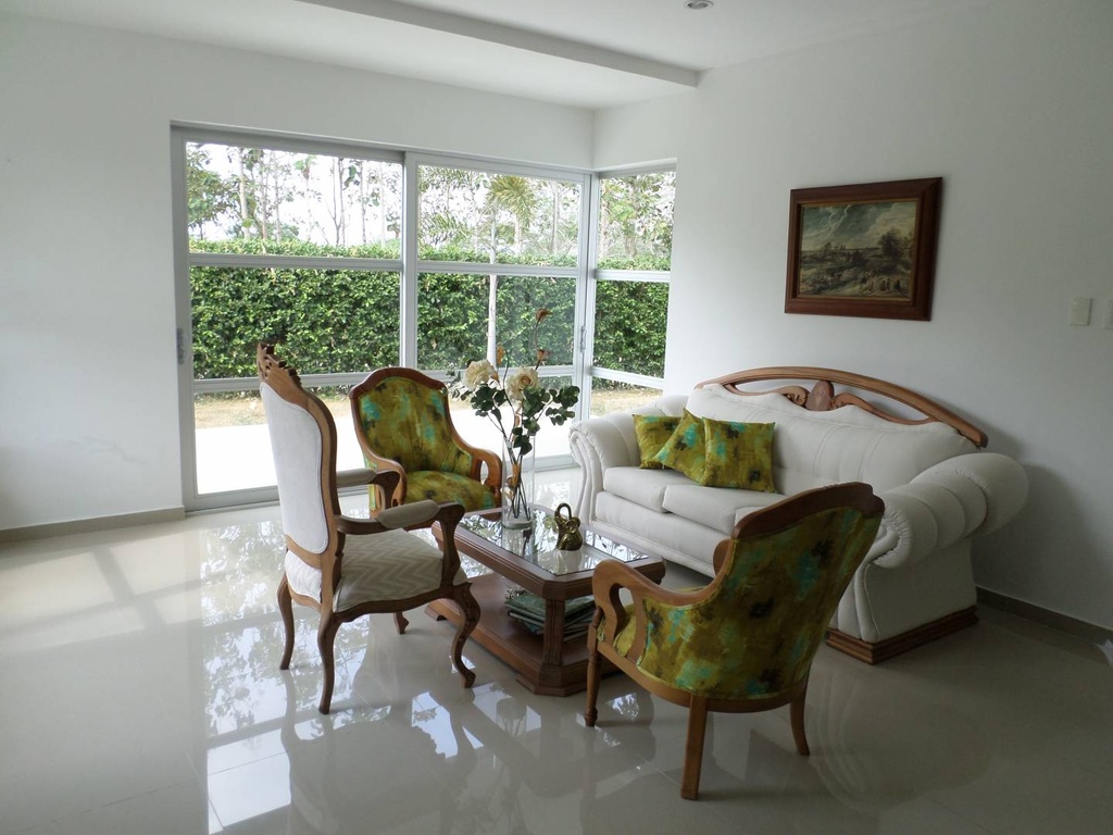 VENDO HERMOSA CASA CAMPESTRE!!!