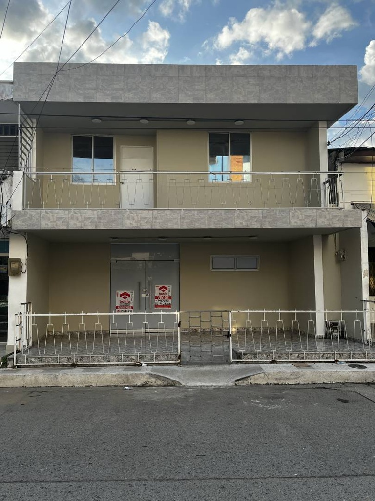 CASA COMERCIAL