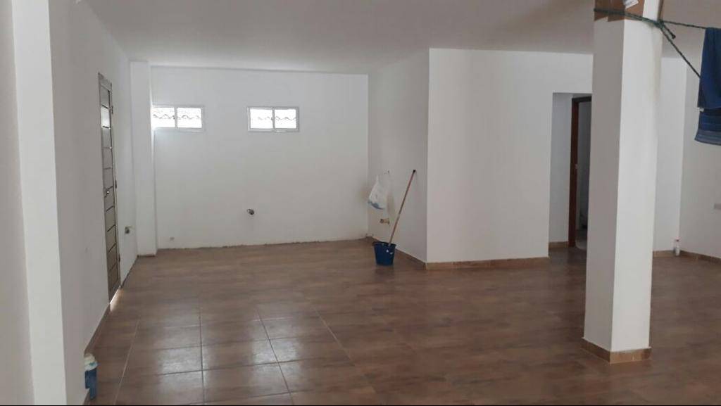 ARRIENDO LOCAL COMERCIAL PARA ESTRENAR !!!!