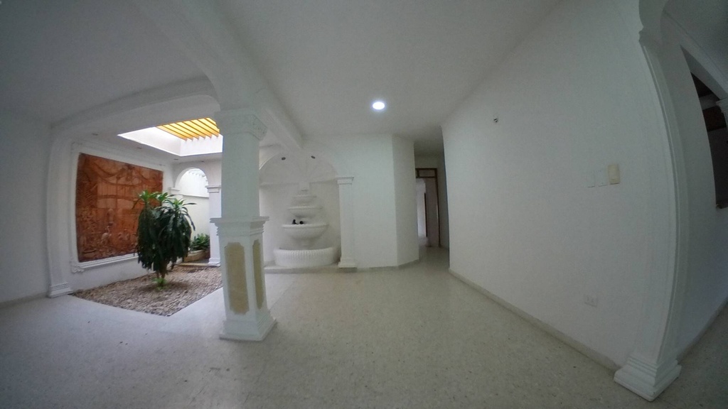 VENDO CASA AL NORTE DE LA CIUDAD!!!