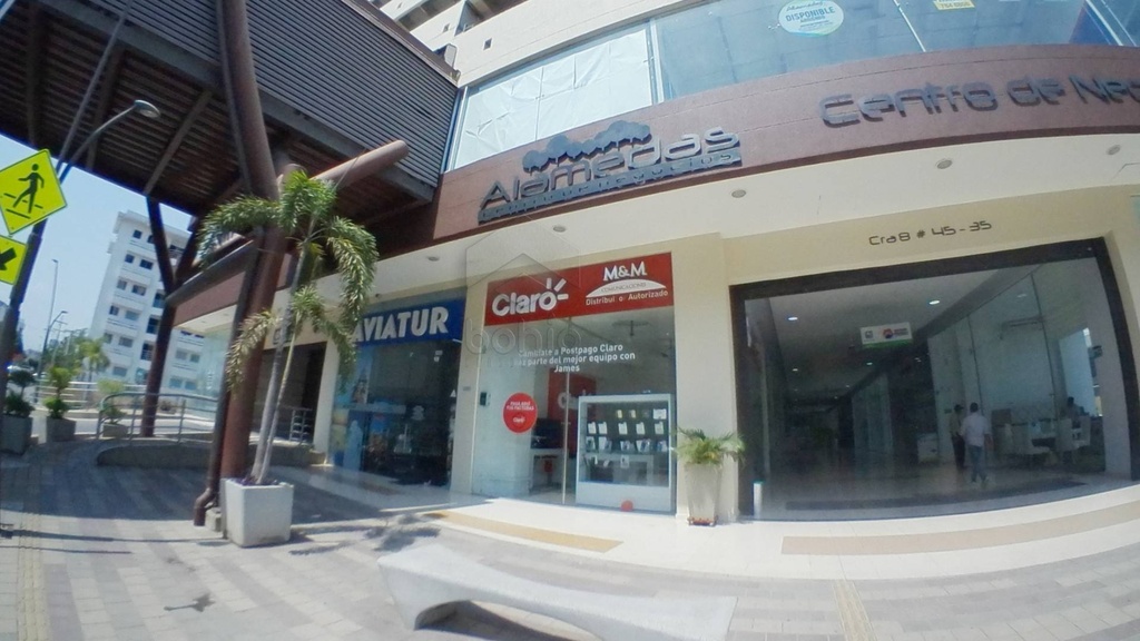 LOCAL COMERCIAL