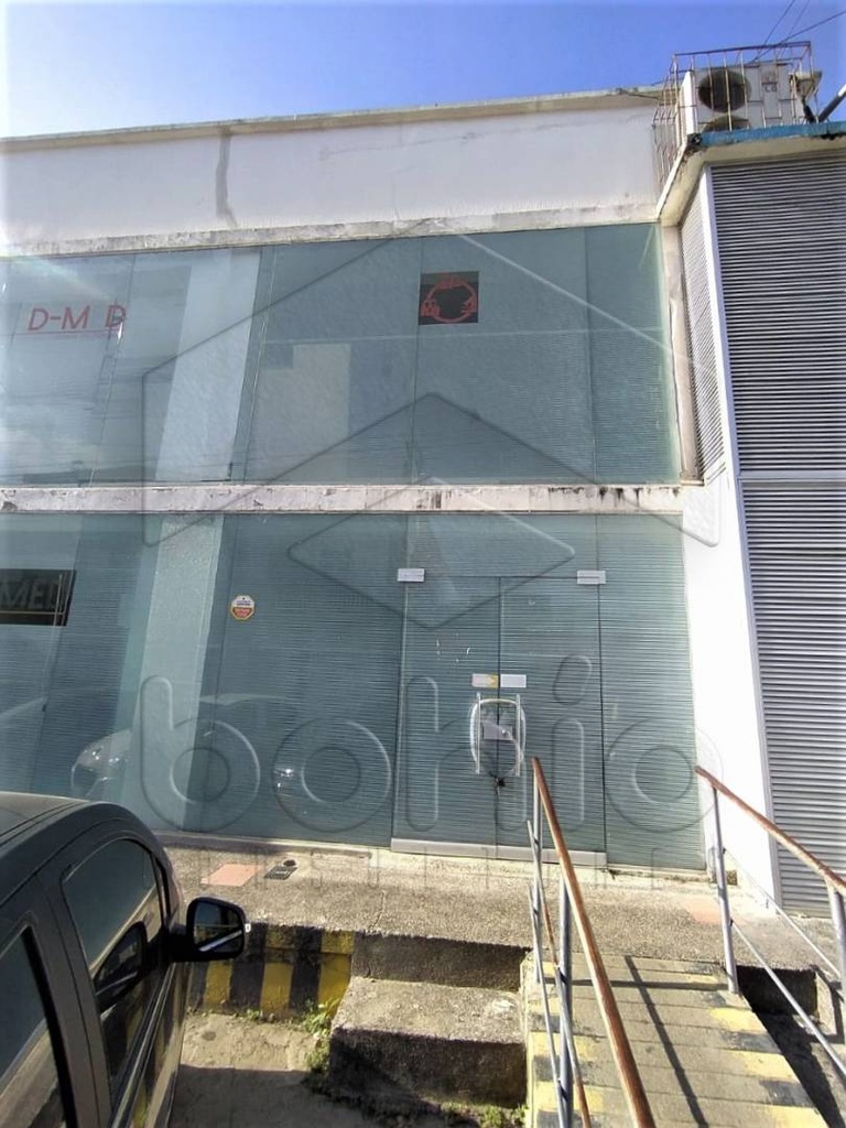 LOCAL COMERCIAL EN ARRIENDO