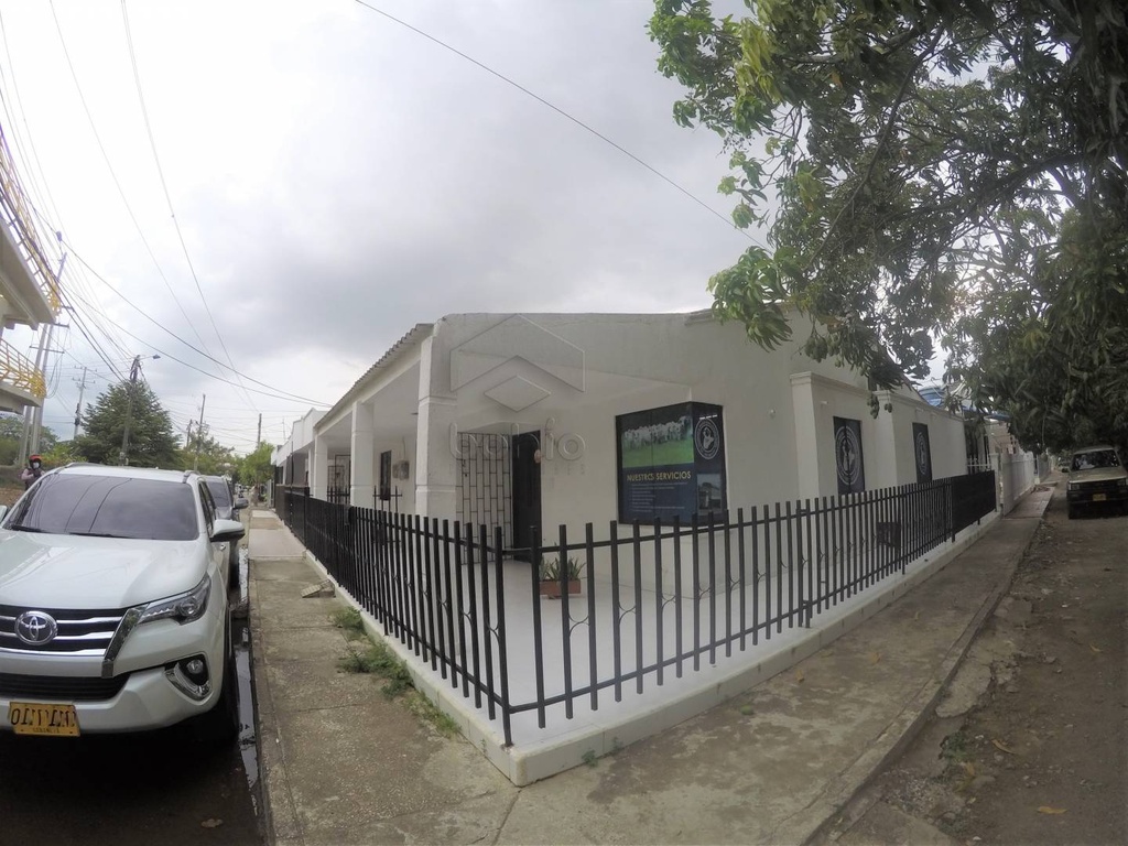 CASA EN ARRIENDO EN EL BARRIO LIMONAR