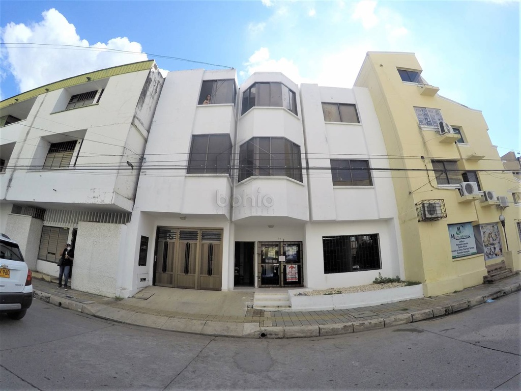 LOCAL COMERCIAL EN ARRIENDO EN EL CENTRO
