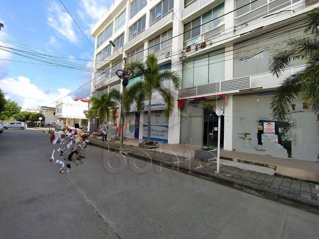 LOCAL COMERCIAL EN ARRIENDO EN EL CENTRO DE MONTERIA