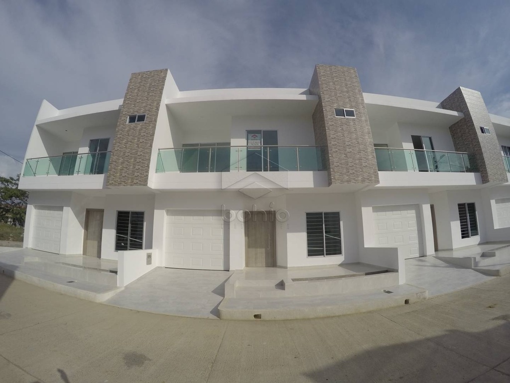 CASA EN ARRIENDO EN EL BARRIO LAS VIÑAS URBANIZACIÓN VILLA DEL SINU