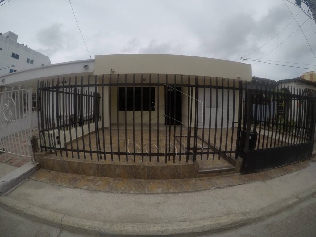 CASA EN ARRIENDO