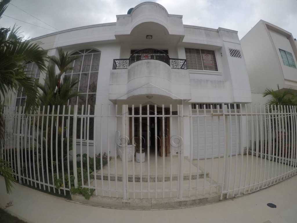 CASA EN VENTA BARRIO LA CASTELLANA