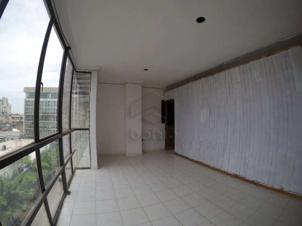 OFICINA EN ARRIENDO EDIFICIO FLORYSAN