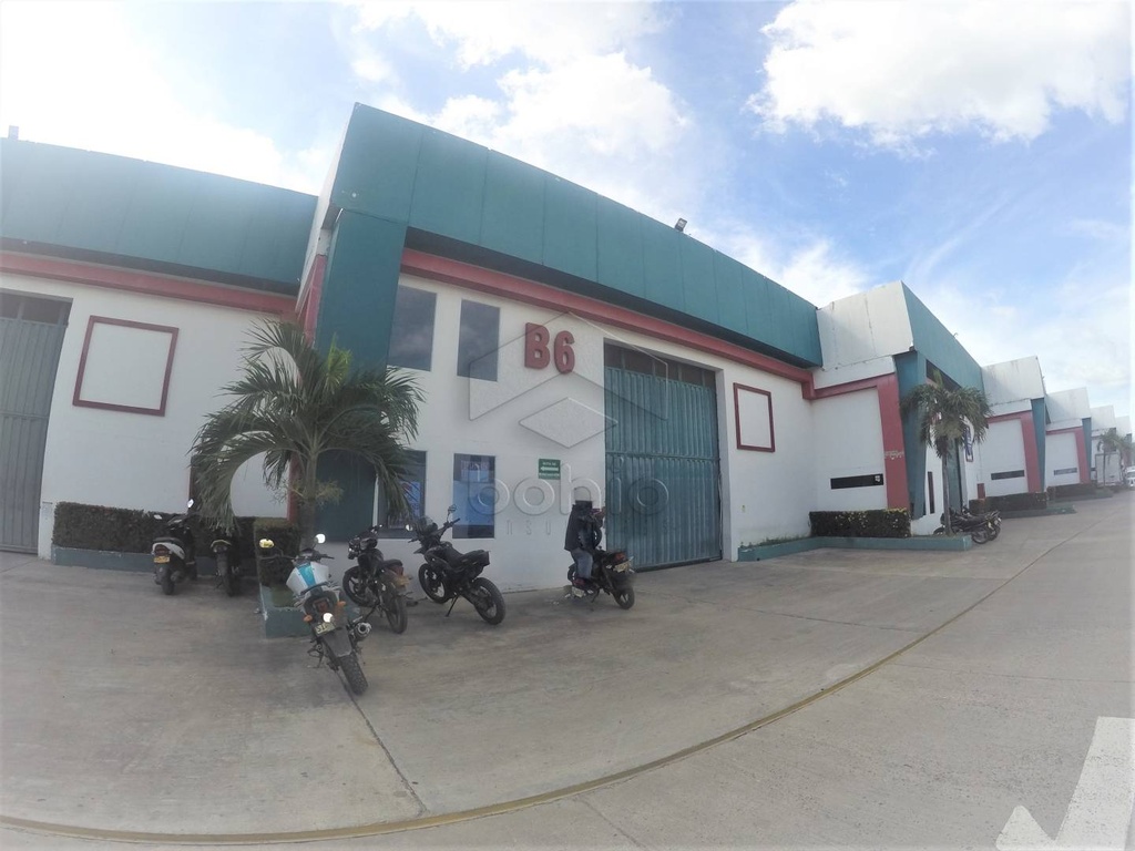 BODEGA EN ARRIENDO EN EL TRIUNFO B6