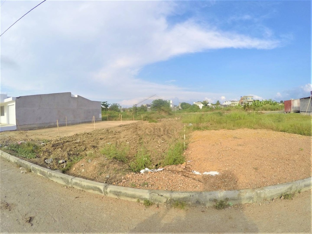 CASA EN VENTA SOBRE PLANO EN LA URBANIZACIÓN GUADALUPE