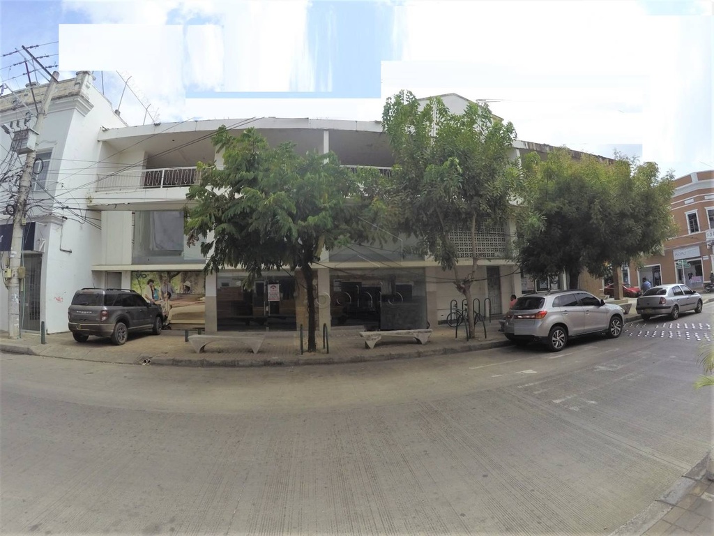 LOCAL COMERCIAL EN ARRIENDO EN EL CENTRO