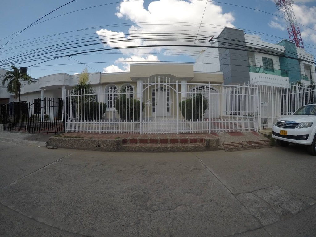 CASA EN VENTA Y ARRIENDO EN EL BARRIO PASATIEMPO