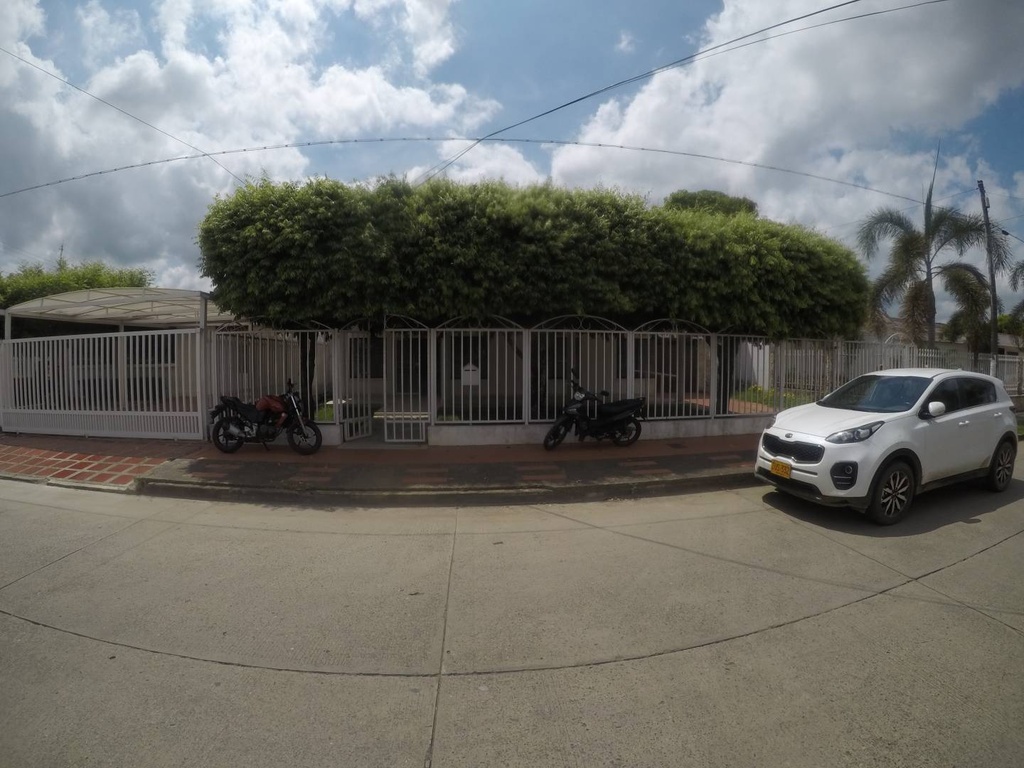CASA EN ARRIENDO PARA USO COMERCIAL EN EL BARRIO PASATIEMPO