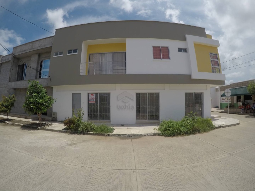 LOCAL COMERCIAL EN URBANIZACION VALLEJO