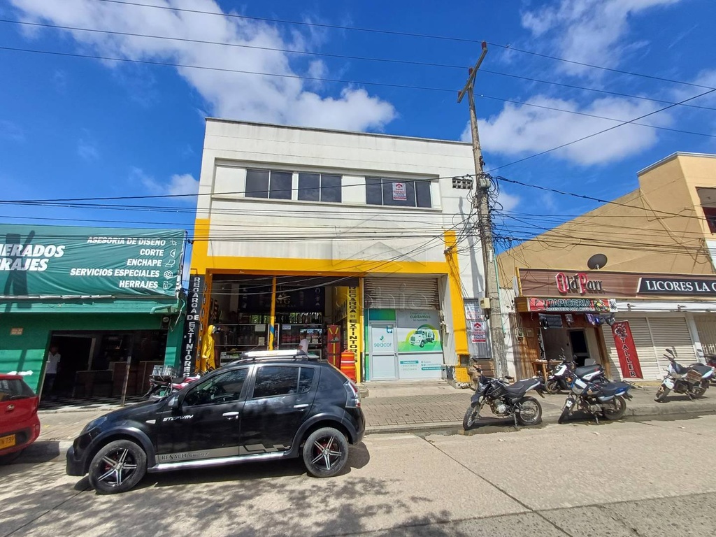 APARTAMENTO EN ARRIENDO EN EL BARRIO LAURELES