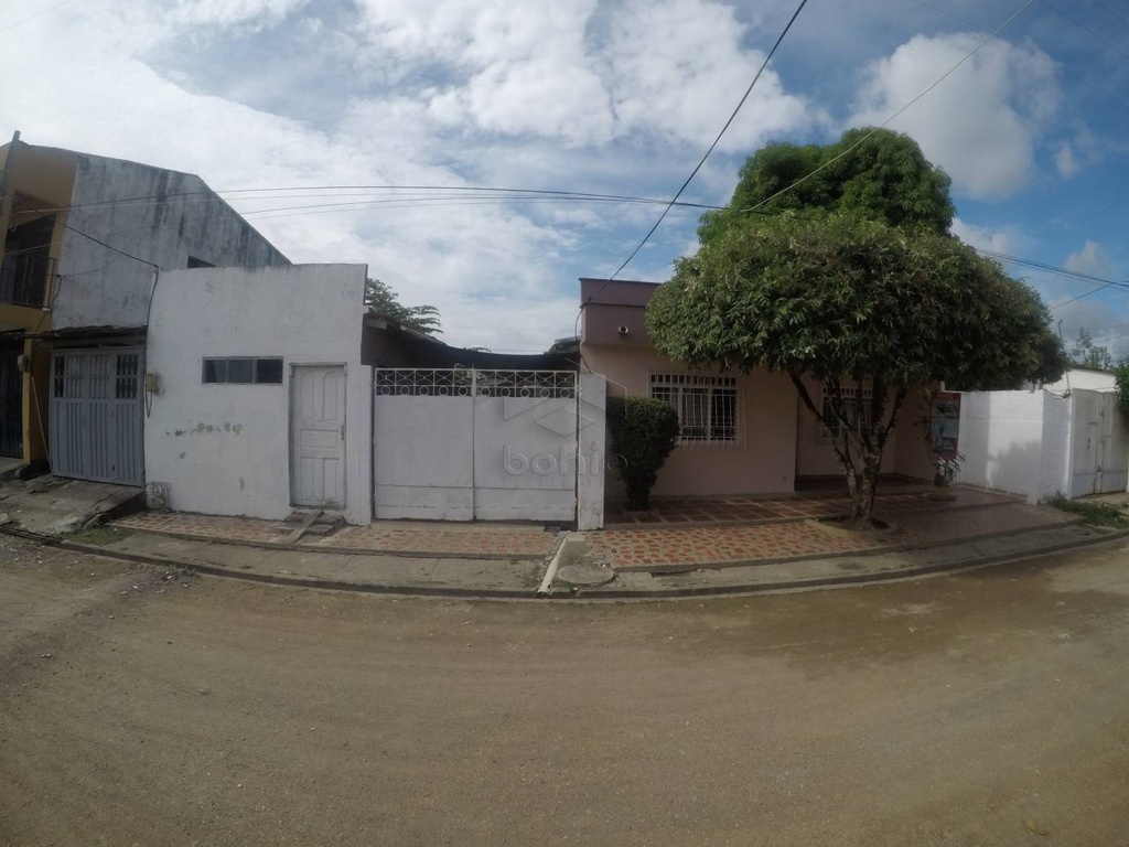 CASA EN VENTA EN LOS GARZONES
