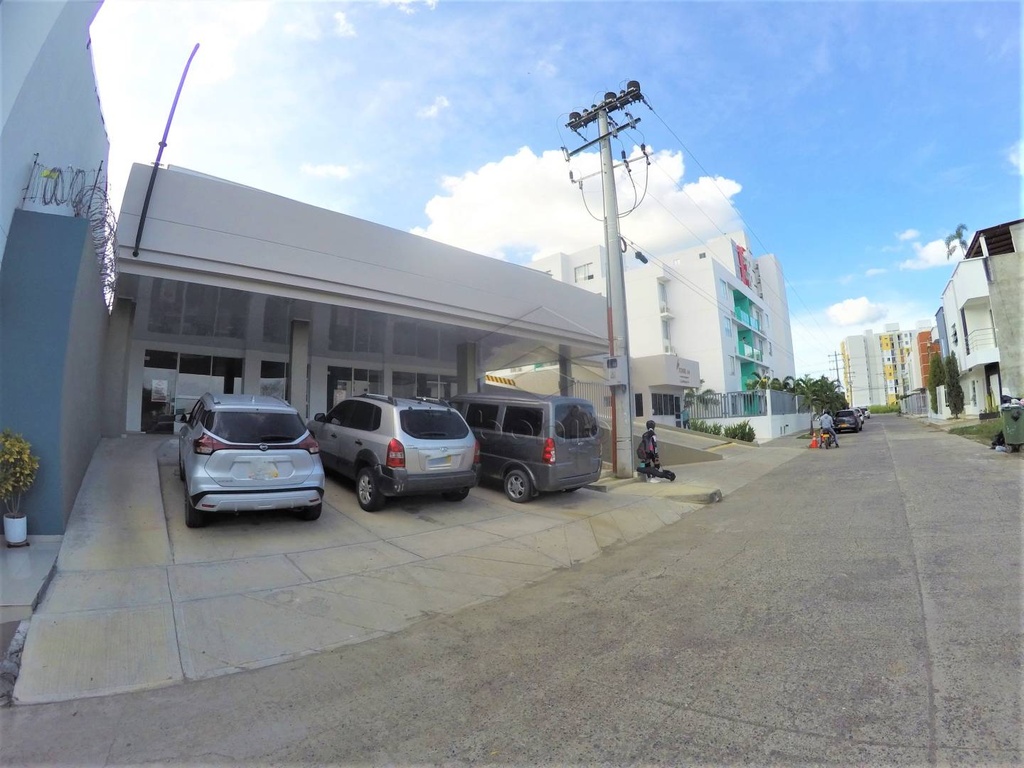 LOCAL COMERCIAL EN ARRIENDO EN VILLANOVA EDIFICIO TORRE 44