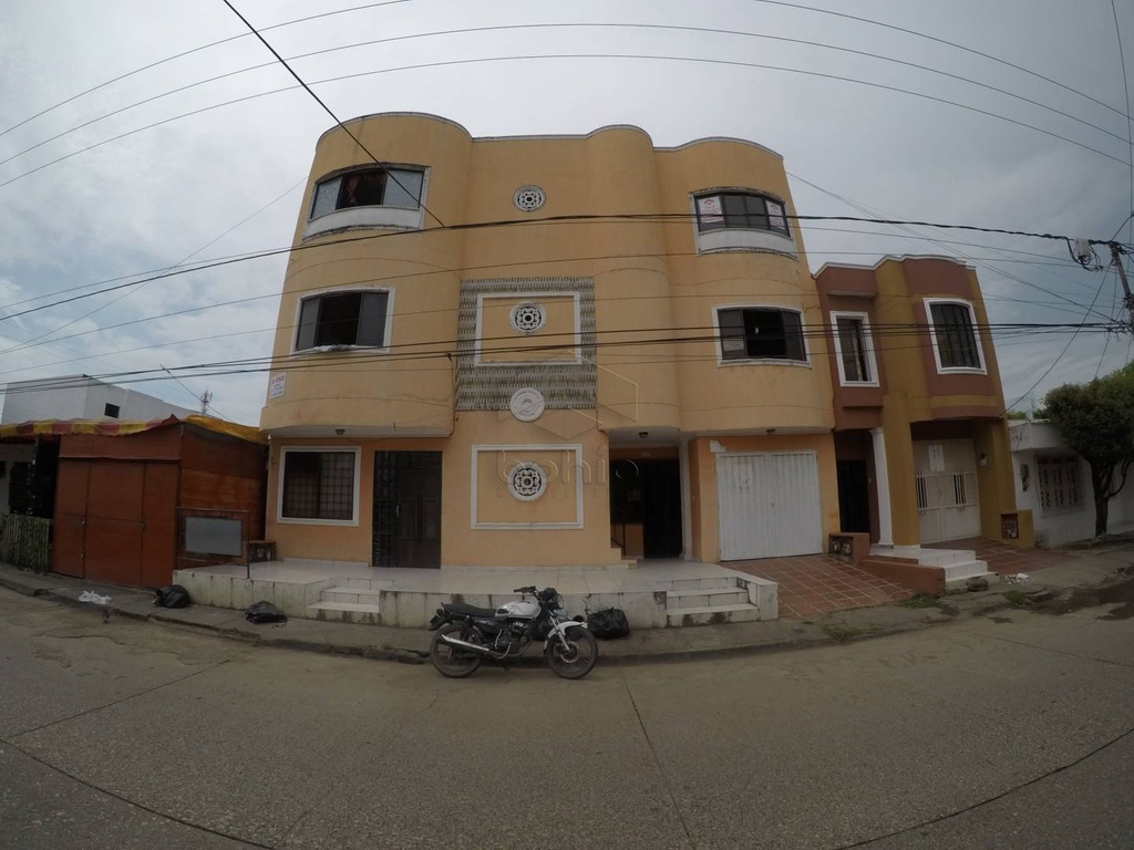 EDIFICIO EN VENTA EN EL CENTRO DE MONTERIA