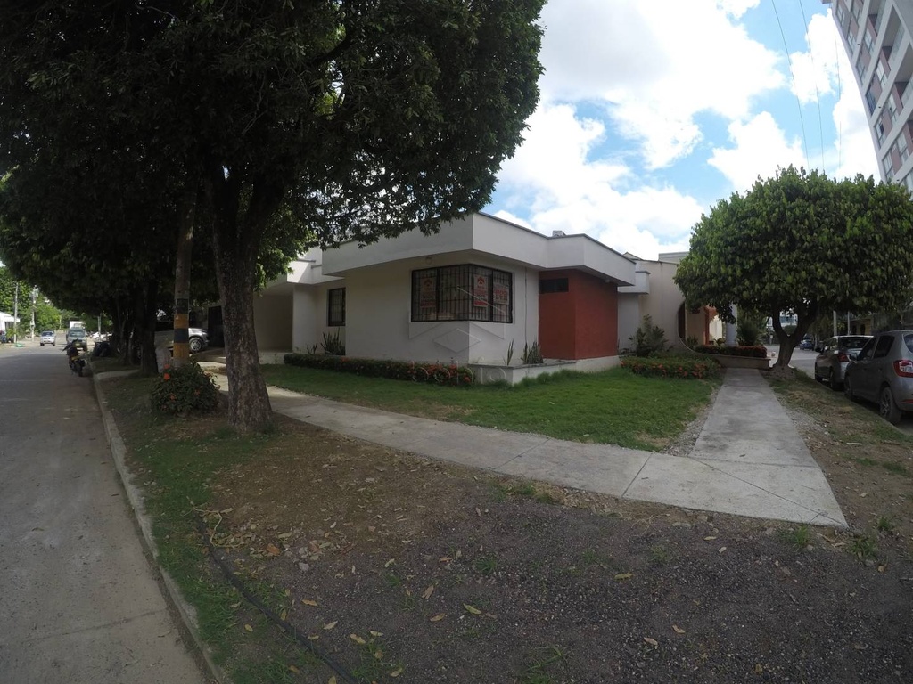 CASA EN ARRIENDO EN EL BARRIO LA CASTELLANA