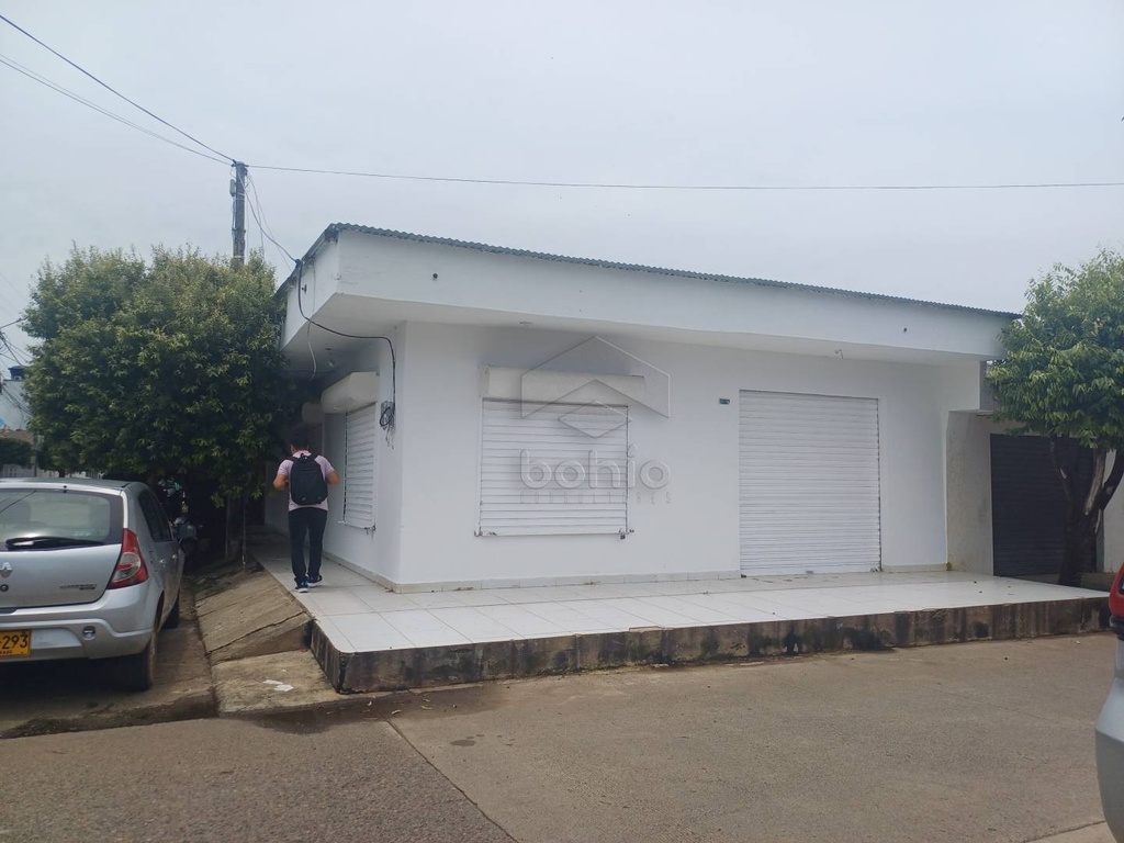 LOCAL EN ARRIENDO EN MONTELIBANO