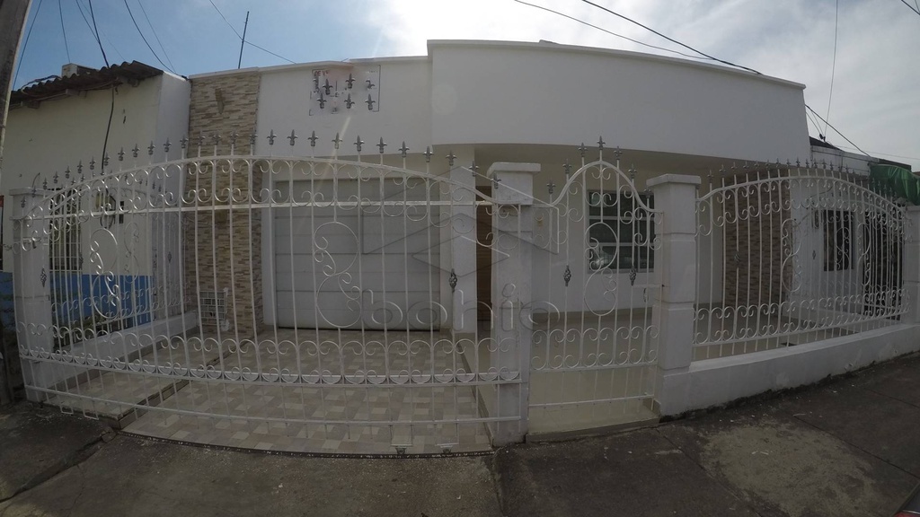 CASA EN ARRIENDO Y VENTA EN EL CENTRO DE MONTERIA