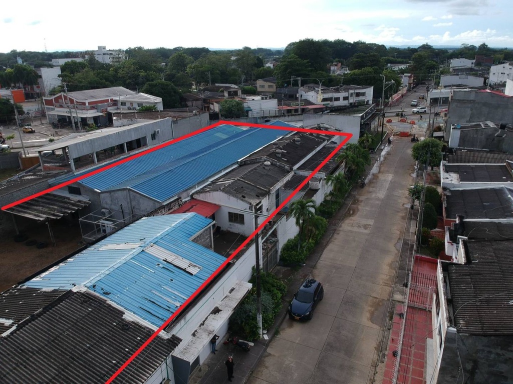 LOTE EN VENTA EN EL BARRIO LA CHARME
