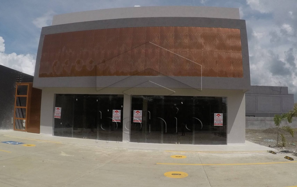 LOCAL COMERCIAL EN ARRIENDO