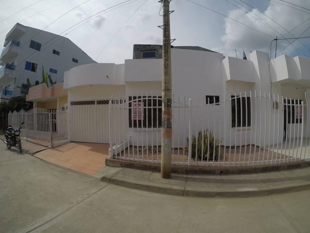 CASA EN ARRIENDO