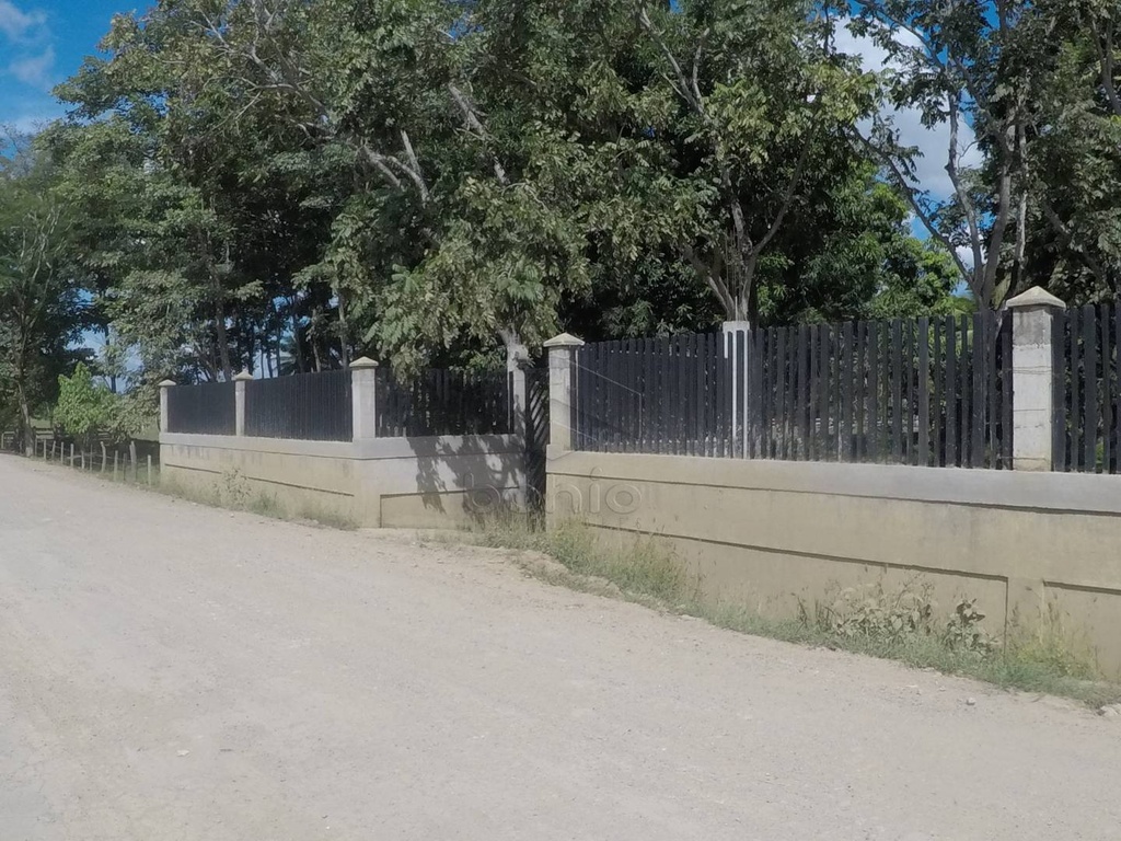 CASA FINCA EN ARRIENDO VIA AL CERRITO